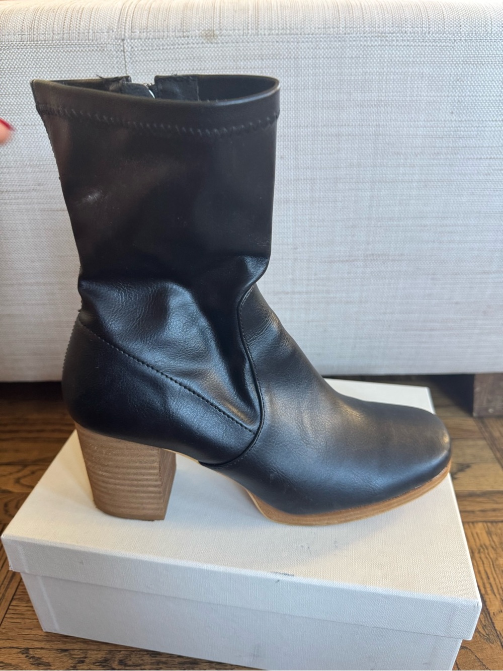 Women’s Black Leather Mid-Calf Block Heel Boot